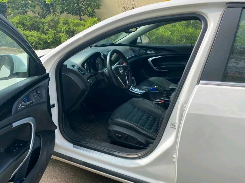 青岛14年别克君威6