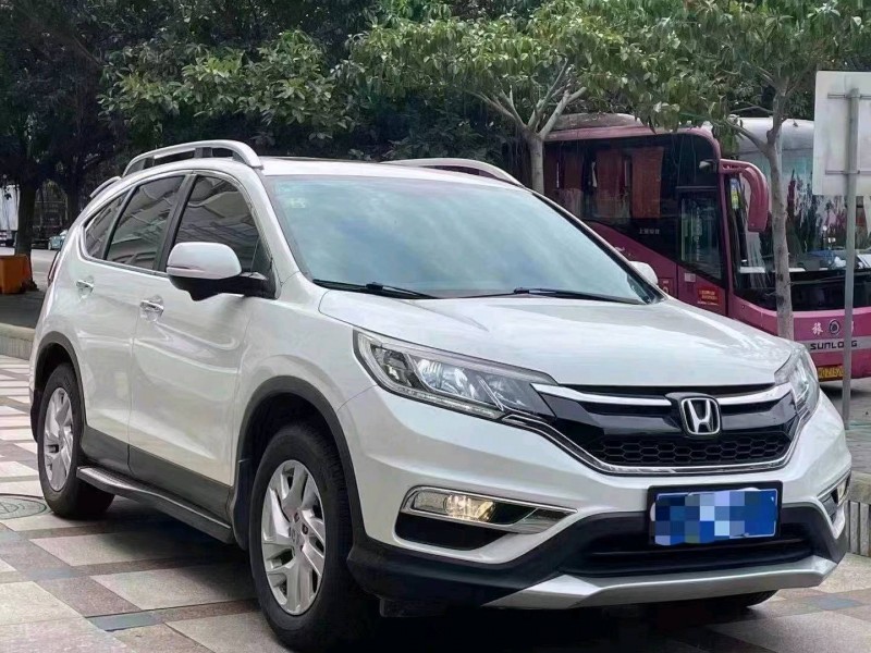 漳州16年本田CR-V8