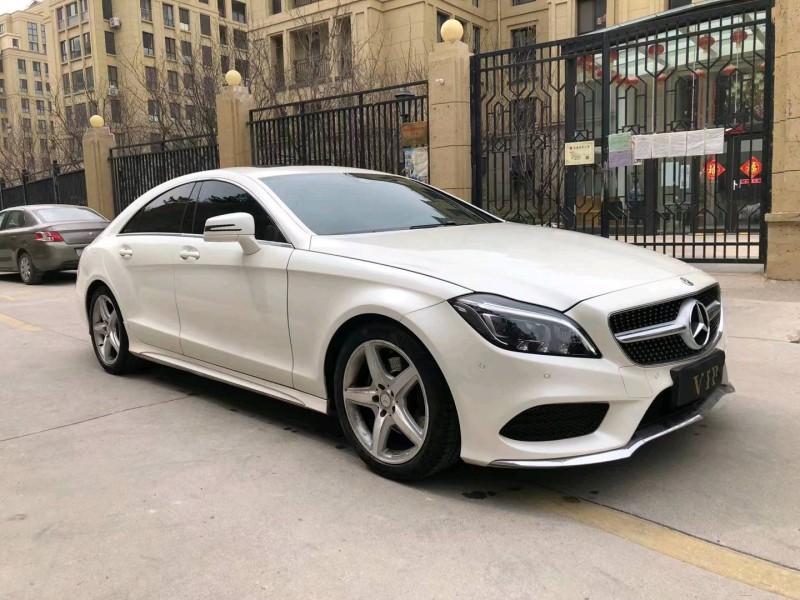 青岛17年奔驰CLS2