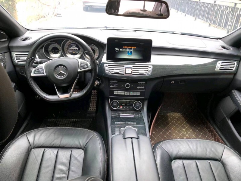 青岛17年奔驰CLS6