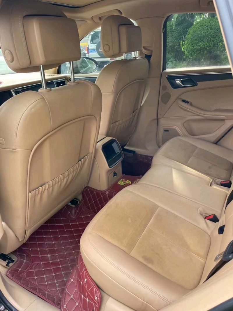 濰坊14年保時捷Macan6