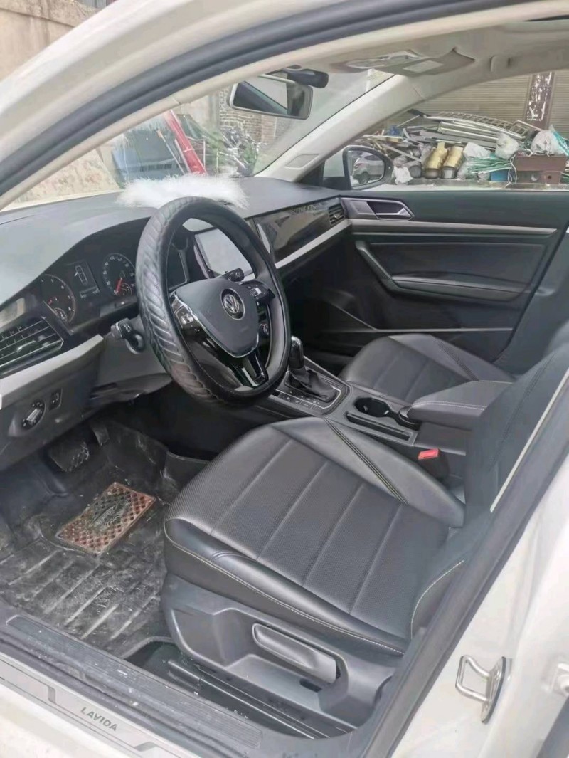 邵阳19年大众朗逸7