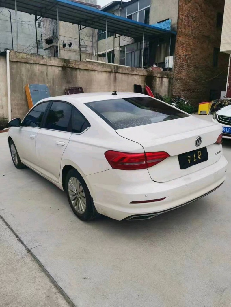 邵阳19年大众朗逸8