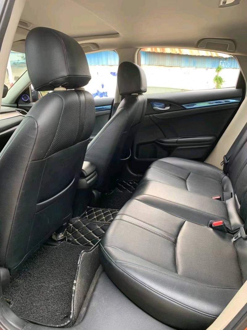 江门17年本田思域5