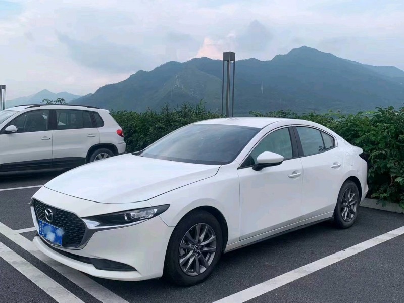 廣州20年馬自達昂克賽拉2