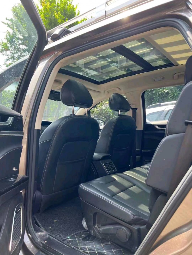 紹興18年君馬汽車S703