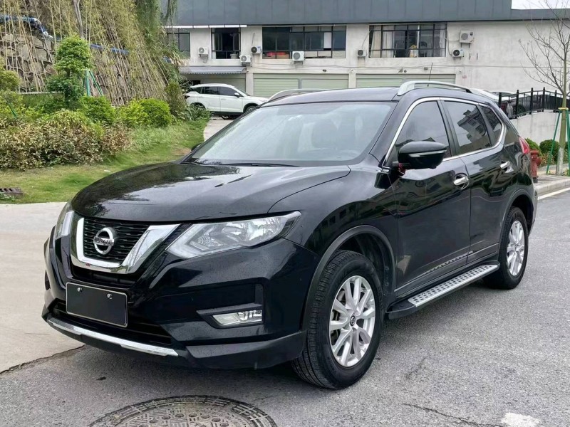 廣州18年日產奇駿2