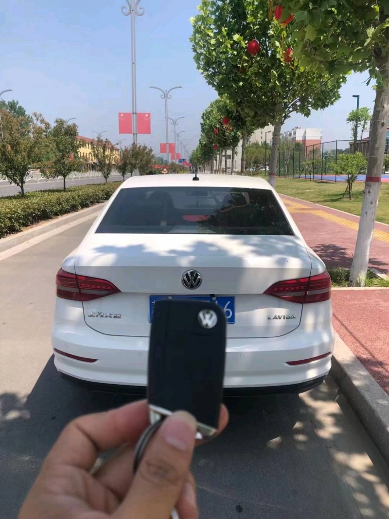 北京18年大众朗逸1