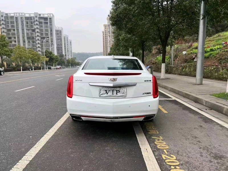 邵陽17年凱迪拉克XTS2