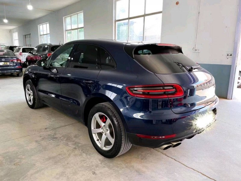 濰坊15年保時捷Macan7