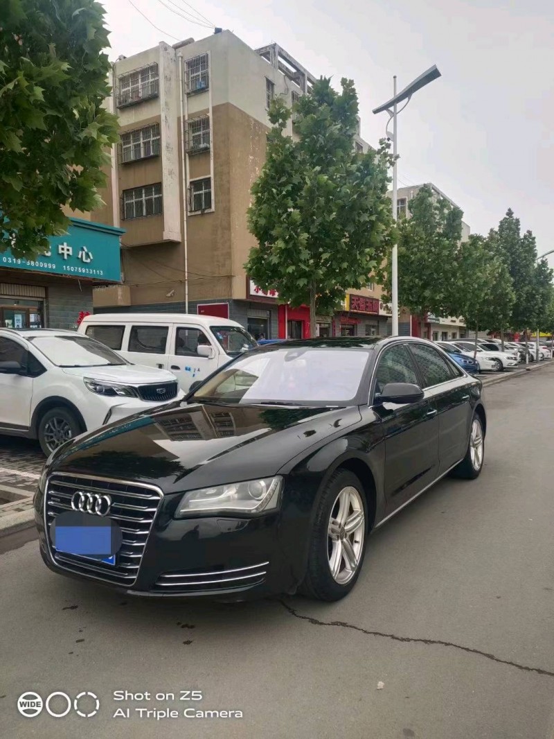 邢臺12年奧迪A8L2