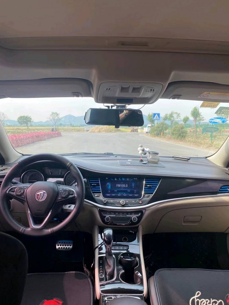 徐州17年别克威朗6