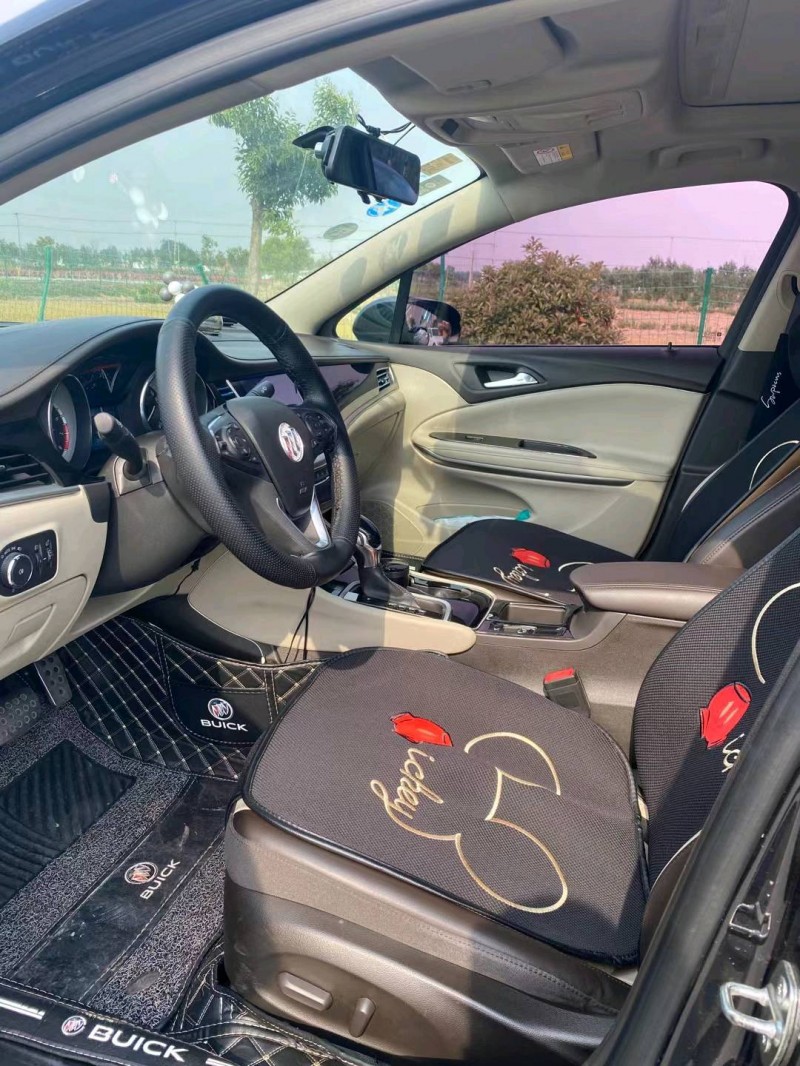 徐州17年别克威朗4