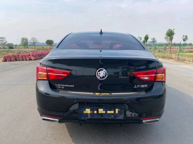 徐州17年别克威朗1