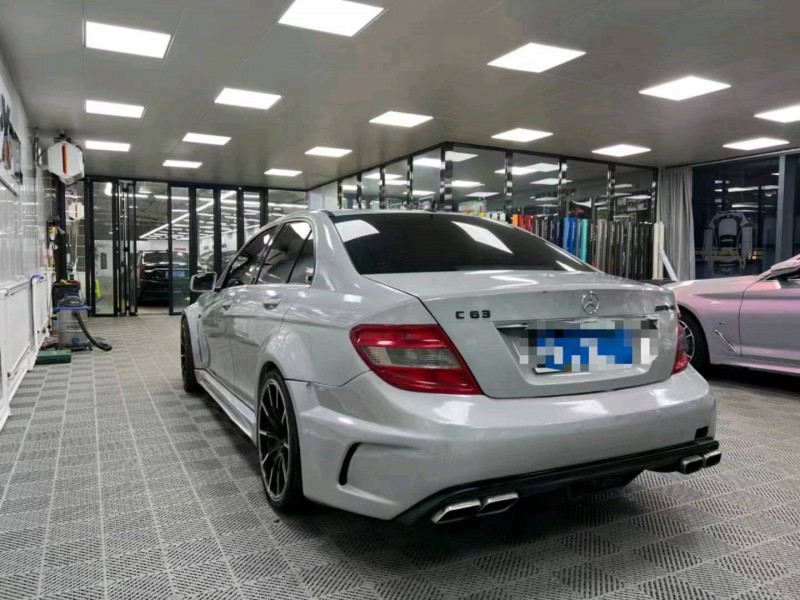 東營11年奔馳AMG6