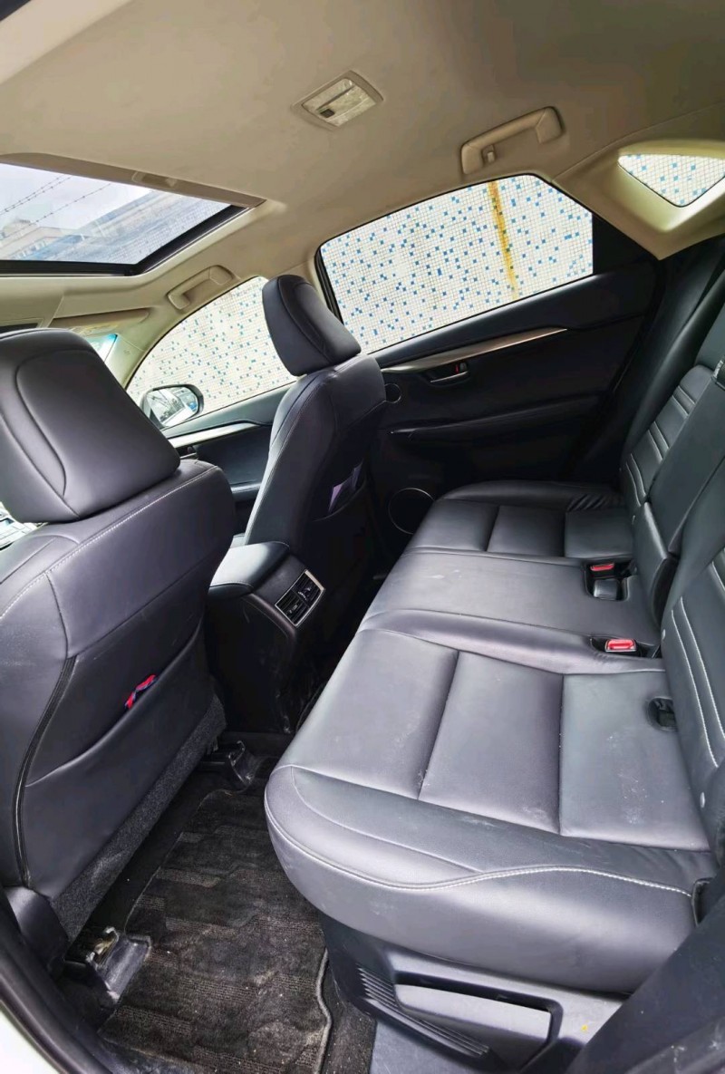 东莞16年雷克萨斯NX5