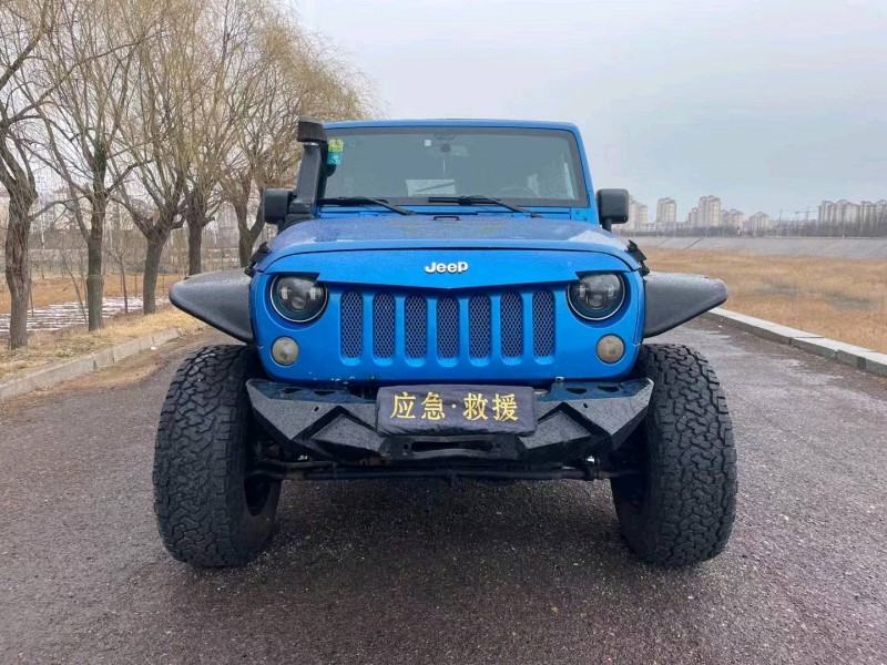 煙臺16年Jeep牧馬人1