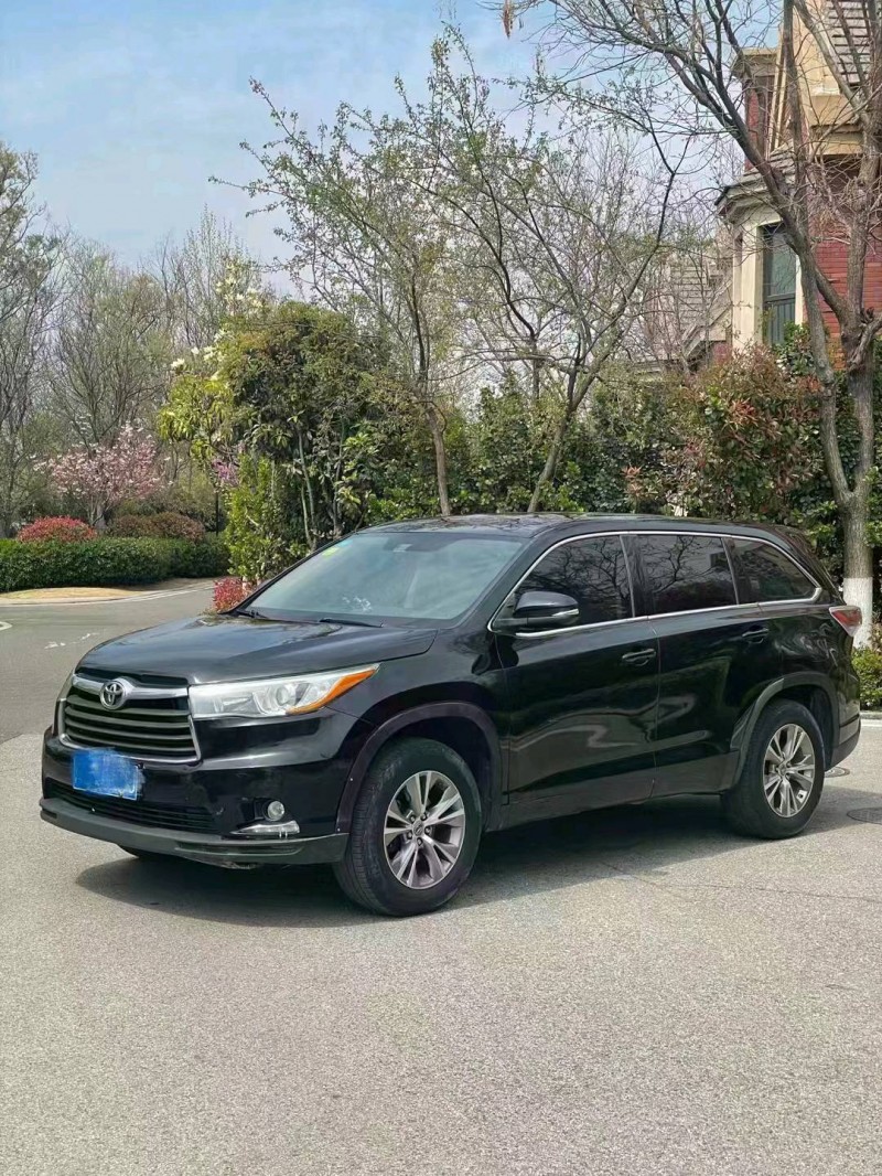 潍坊15年丰田汉兰达7