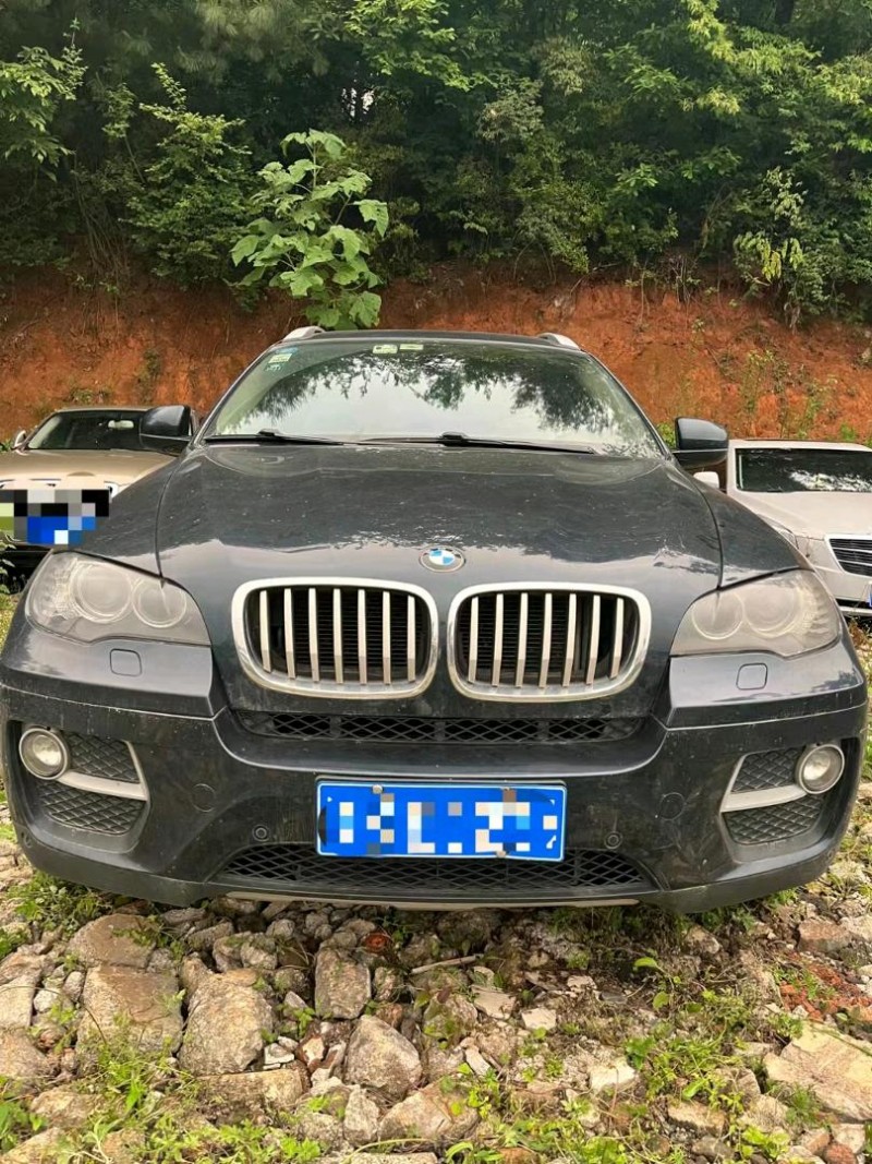 六盤水14年寶馬X69