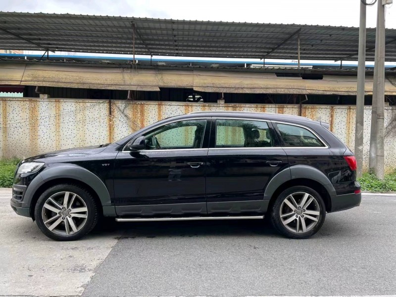 東莞15年奧迪Q76
