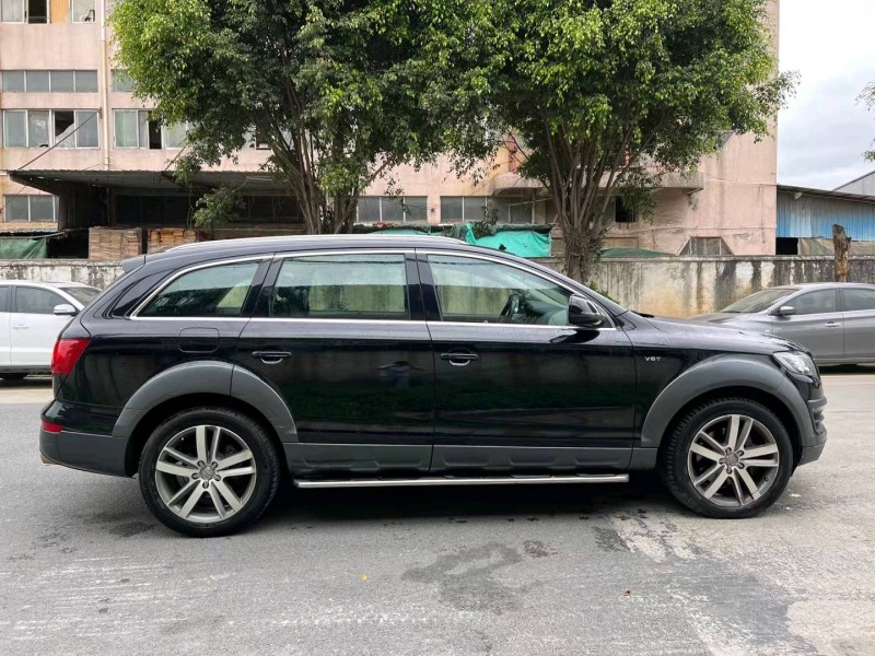 東莞15年奧迪Q75