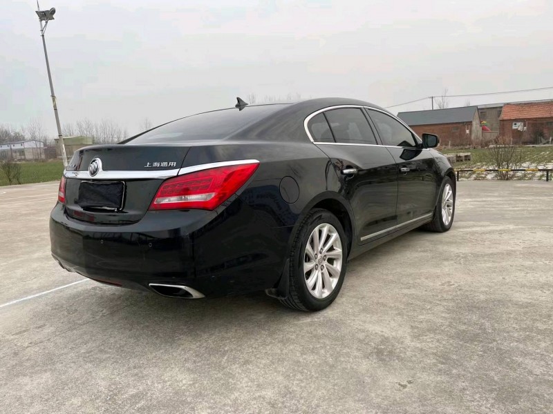 徐州15年别克君越2