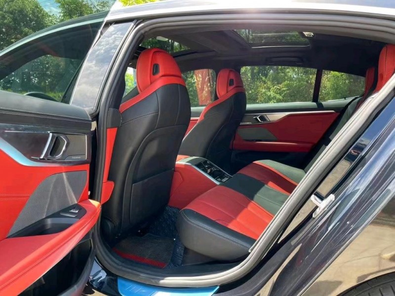 盐城21年宝马8系5