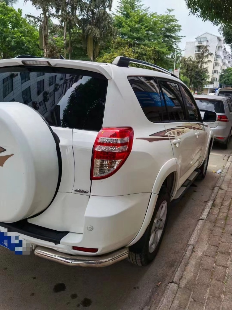 南寧13年豐田RAV4榮放4