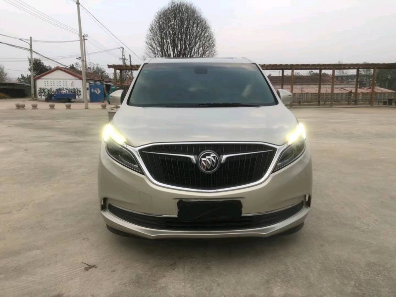 徐州22年别克GL81