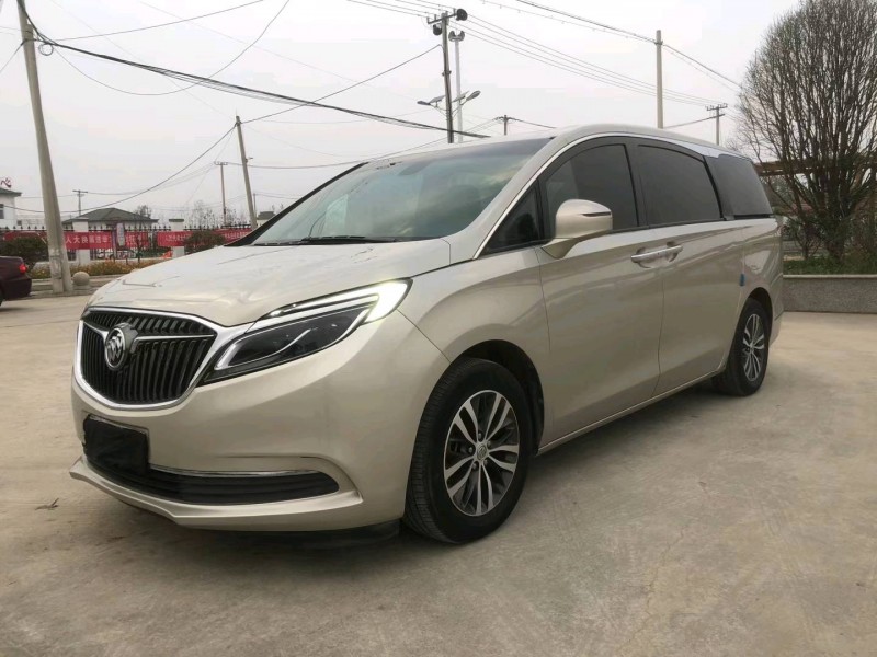 徐州22年别克GL82