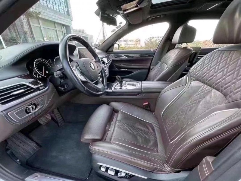 潍坊16年宝马7系4