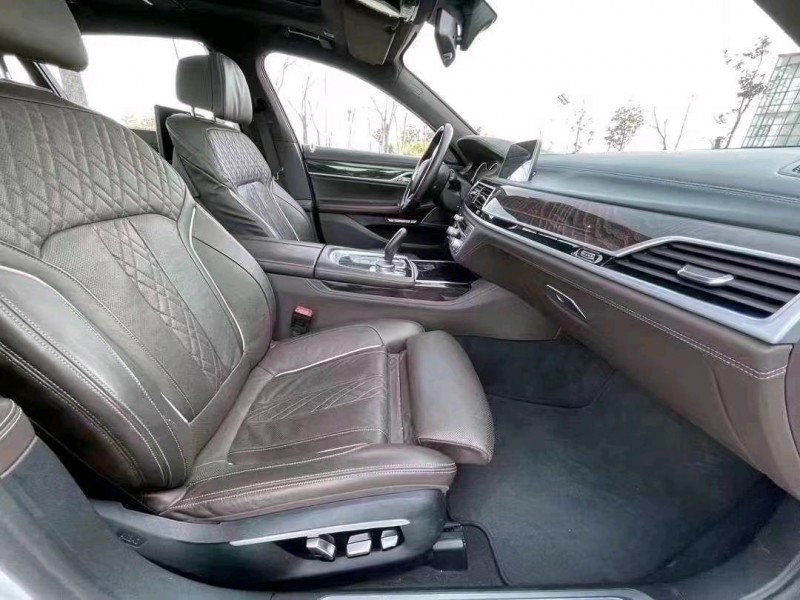 潍坊16年宝马7系5