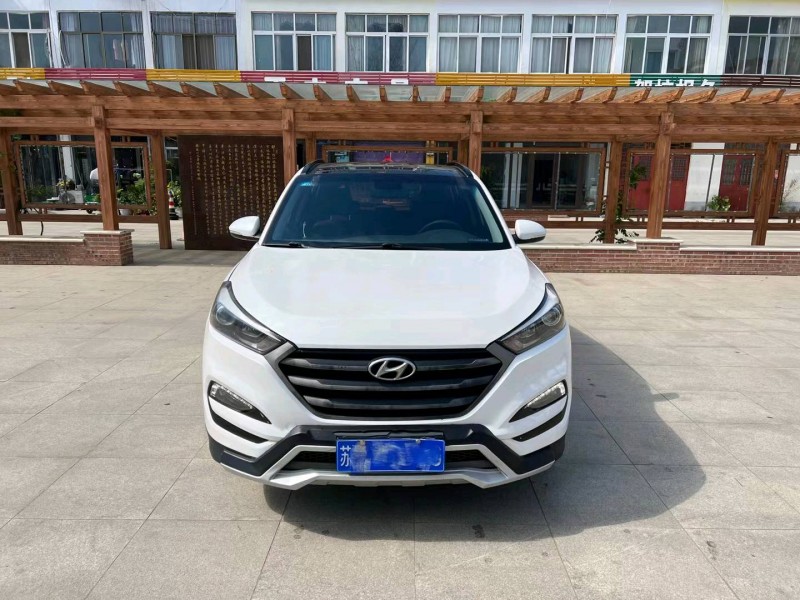 徐州18年现代途胜1