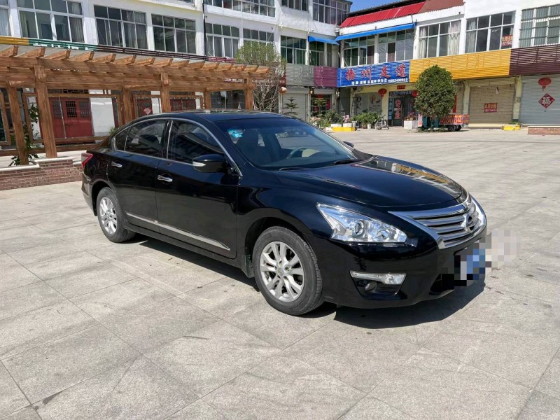徐州14年日產天籟2