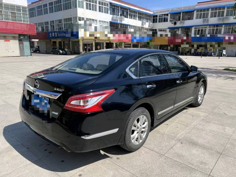 徐州14年日產天籟7