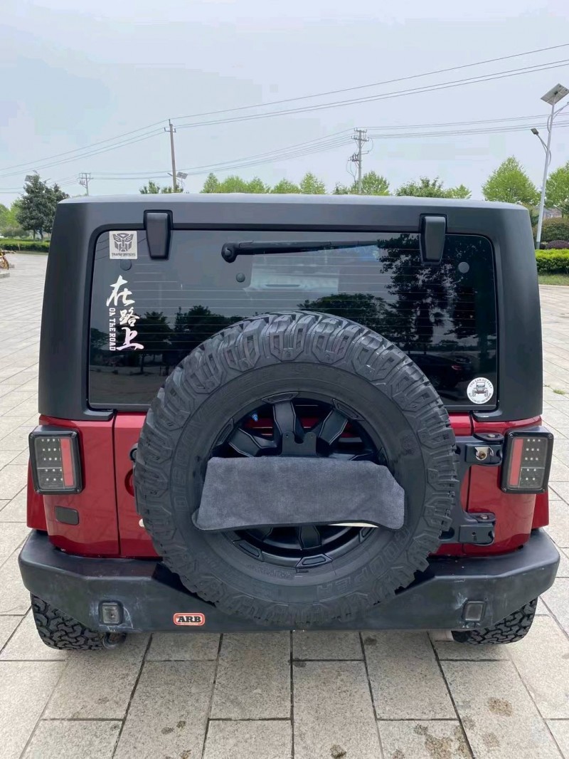 宜昌13年Jeep牧馬人4