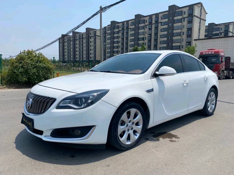 徐州14年别克君威8