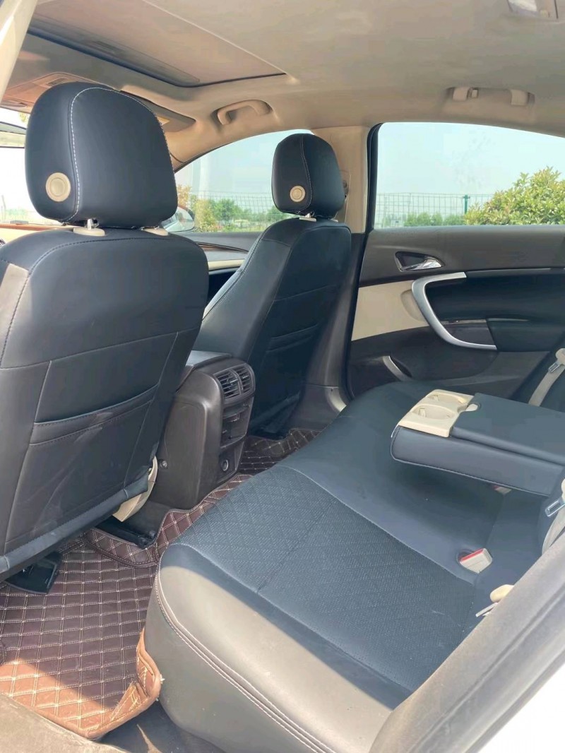 徐州14年别克君威5