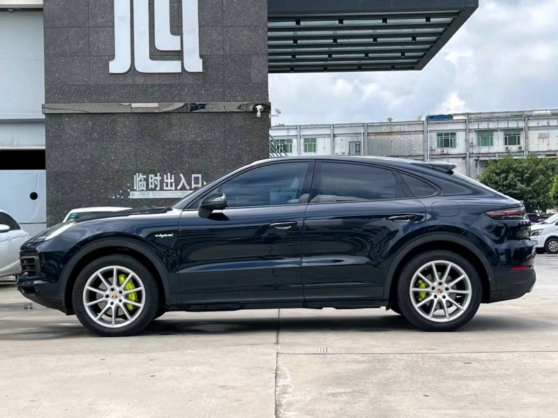 东莞21年保时捷卡宴4