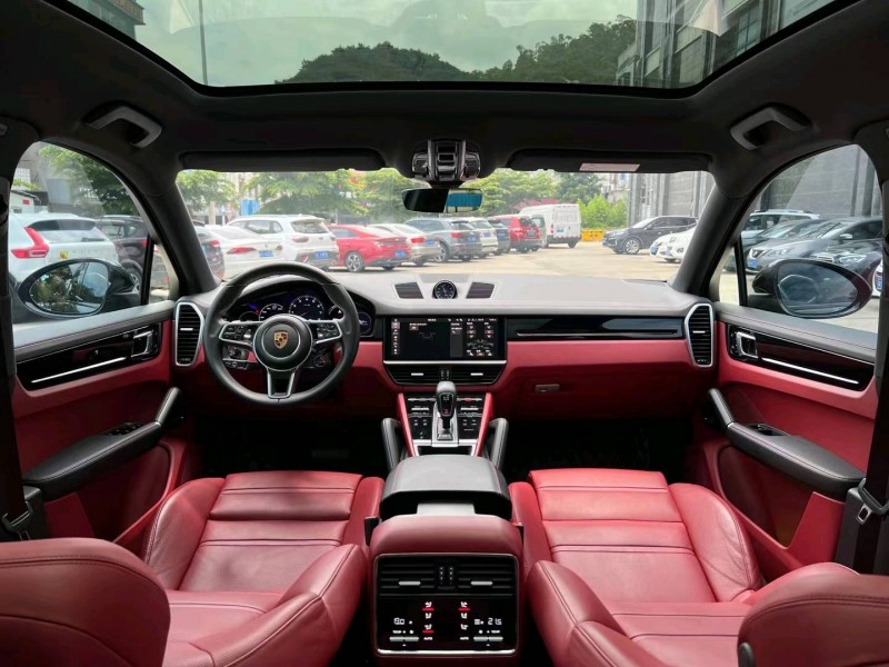 东莞21年保时捷卡宴5