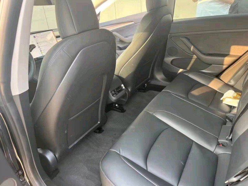 蘇州21年特斯拉MODEL 34