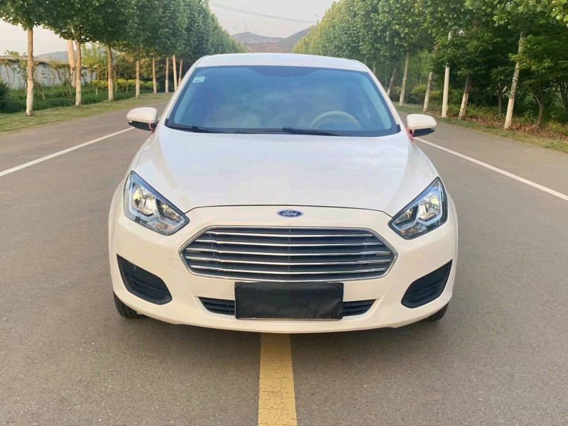 徐州21年福特福睿斯1