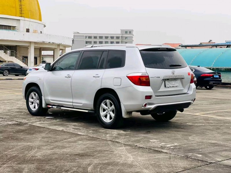 东莞11年丰田汉兰达2