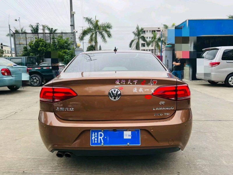 东莞15年大众凌渡8