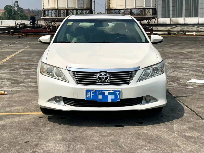 东莞13年丰田凯美瑞3