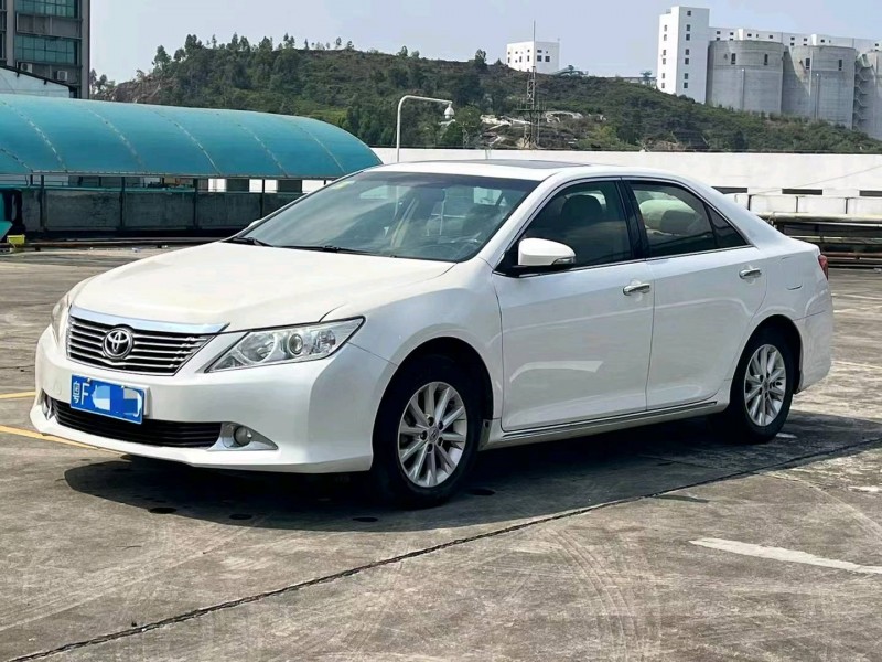 东莞13年丰田凯美瑞1
