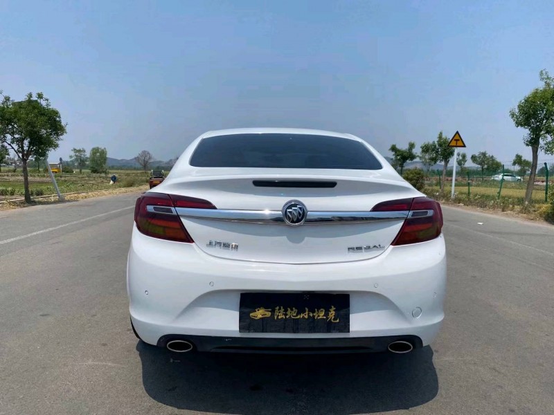 徐州14年别克君威9