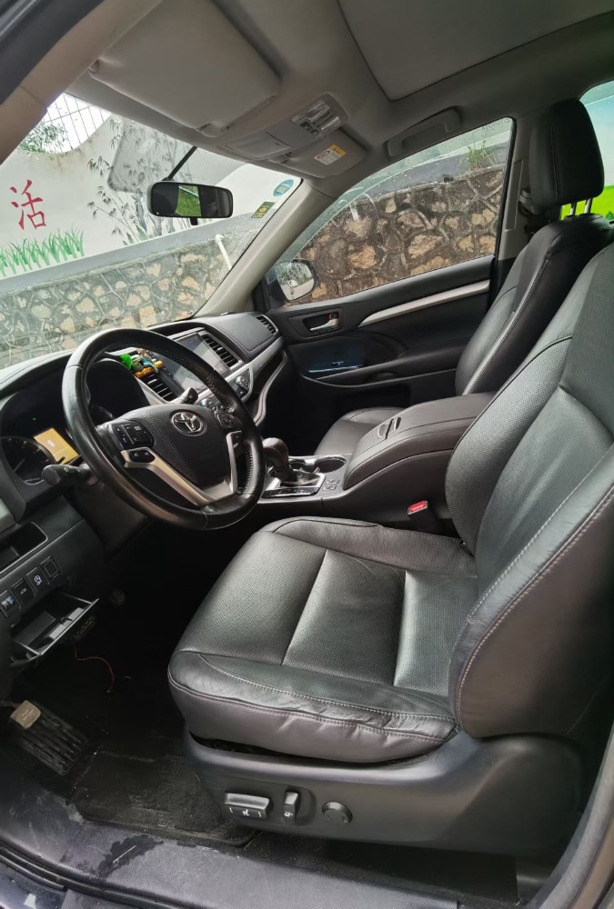 东莞15年丰田汉兰达4