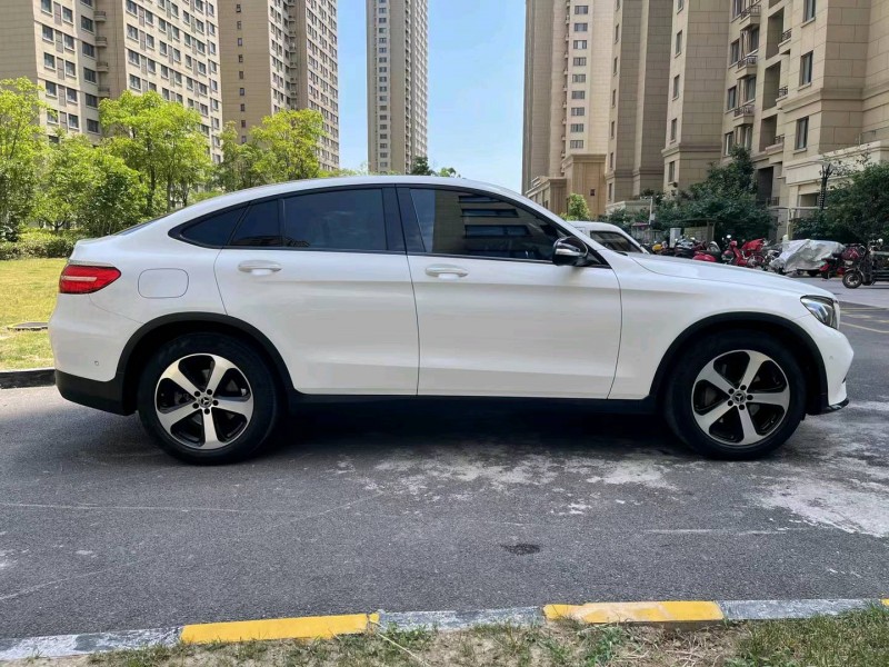 徐州19年奔驰GLC7