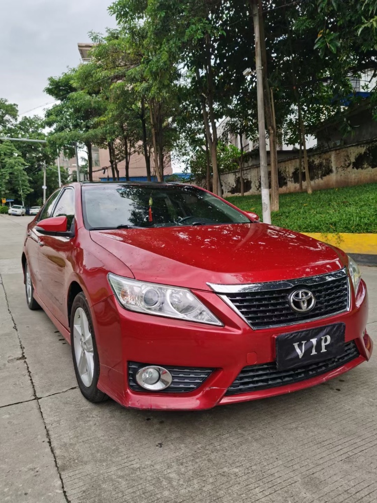 东莞13年丰田凯美瑞8